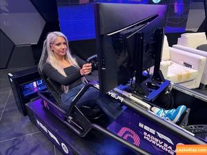 Alanah Pearce photo #0767