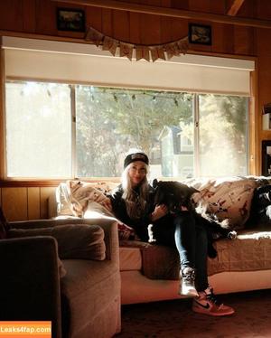 Alanah Pearce photo #0830