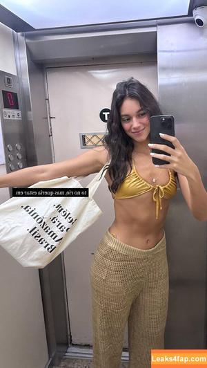 Alane Dias photo #0046
