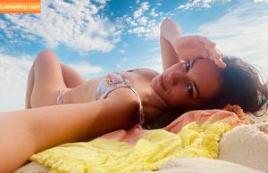 Alane Dias photo #0055