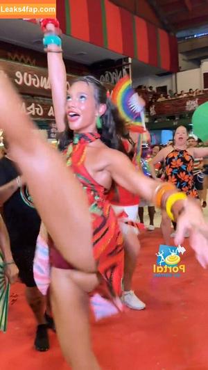 Alane Dias photo #0078