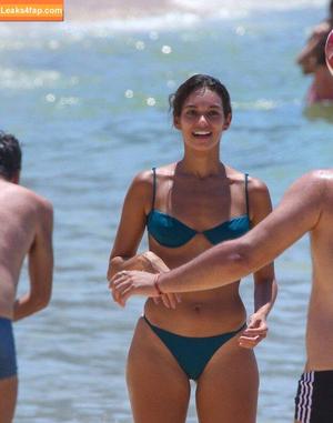 Alane Dias photo #0105