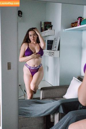 Alanna Pearson photo #0049