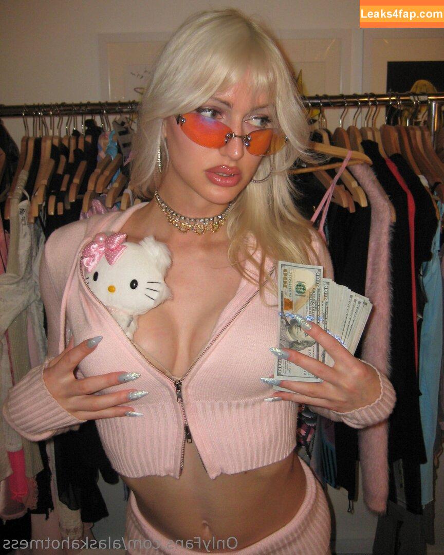 AlaskaHotmess / alaskahotmess2 / goddess-alaska leaked photo photo #0117
