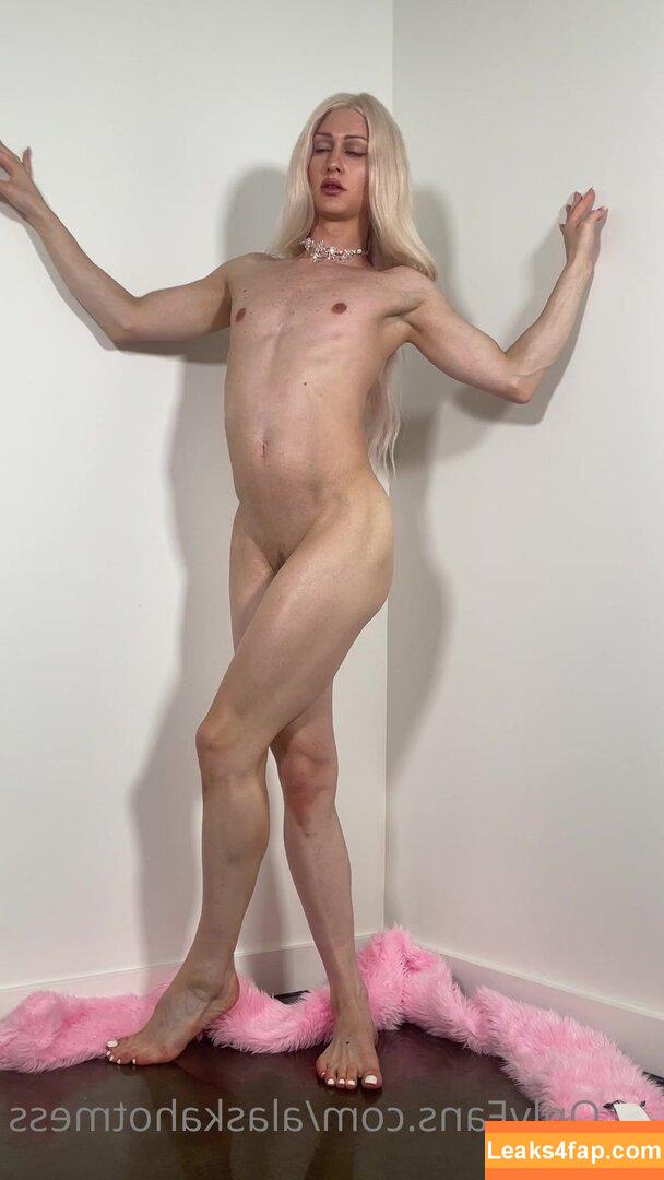 AlaskaHotmess / alaskahotmess2 / goddess-alaska leaked photo photo #0145