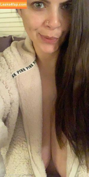 Alaura Grey photo #0311