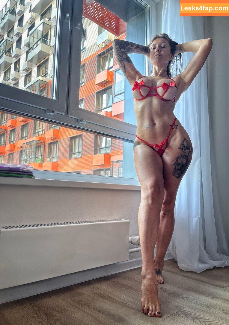 alba_____1 /  leaked photo photo #0009