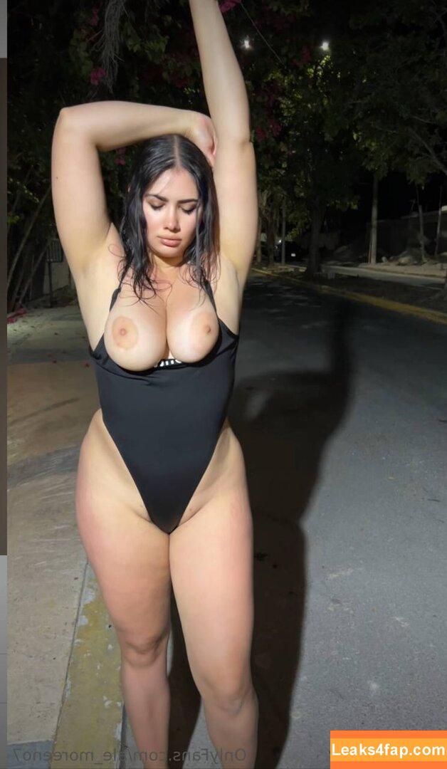 ale_moreeno7 /  leaked photo photo #0016