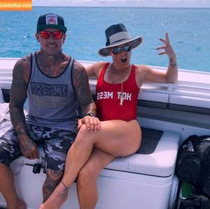 Alecia Beth Moore photo #0018