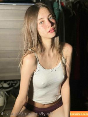 Aleja Crack photo #0030