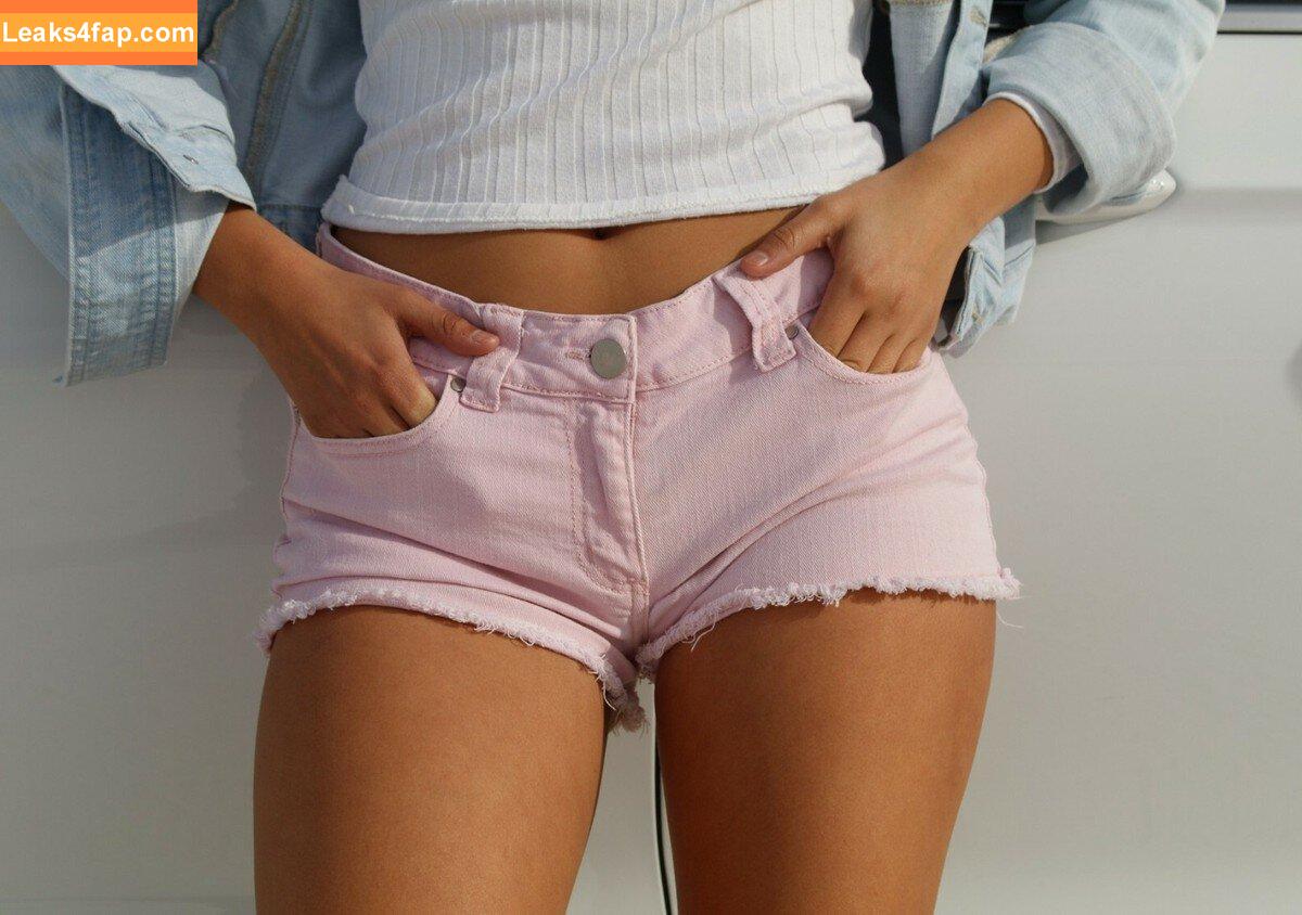 Alejandra Cobos / sofdaydreams leaked photo photo #0231