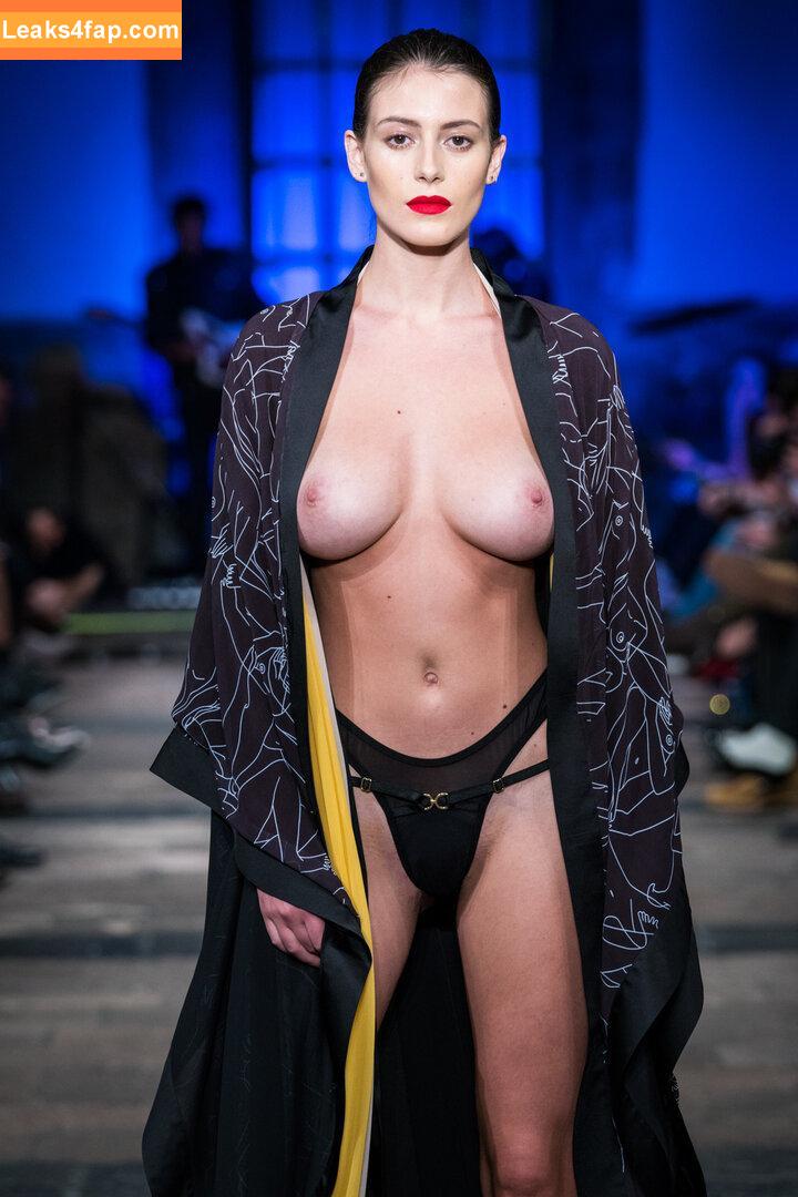 Alejandra Guilmant / AleGuilmantFan / aleguilmant leaked photo photo #0660