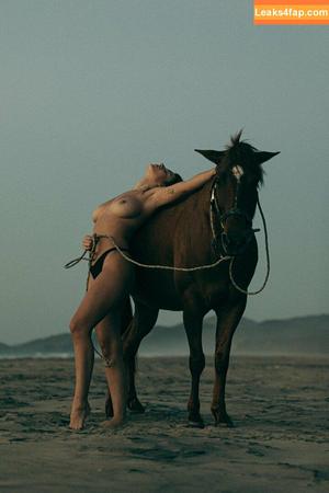 Alejandra Guilmant photo #0015
