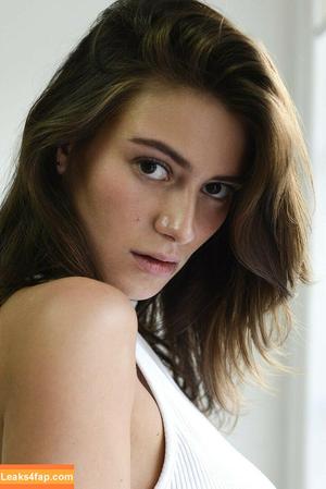 Alejandra Guilmant photo #0103