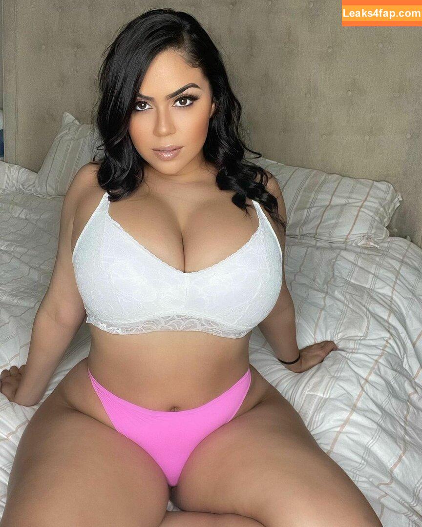 Alejandra Velasquez / Alevlq / alejandravlq / alevofficial__ / pocahontasx_ / pocavip leaked photo photo #0075