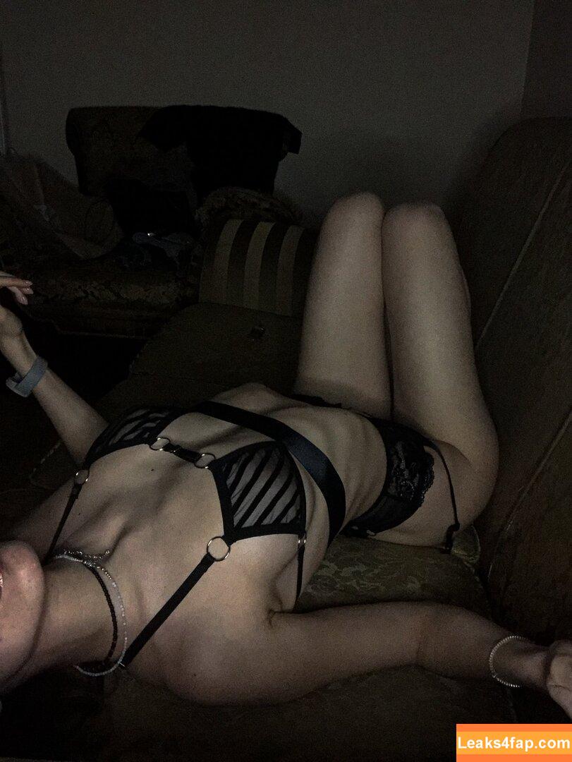 ALeksa.ndria / alleksa.ndria leaked photo photo #0095