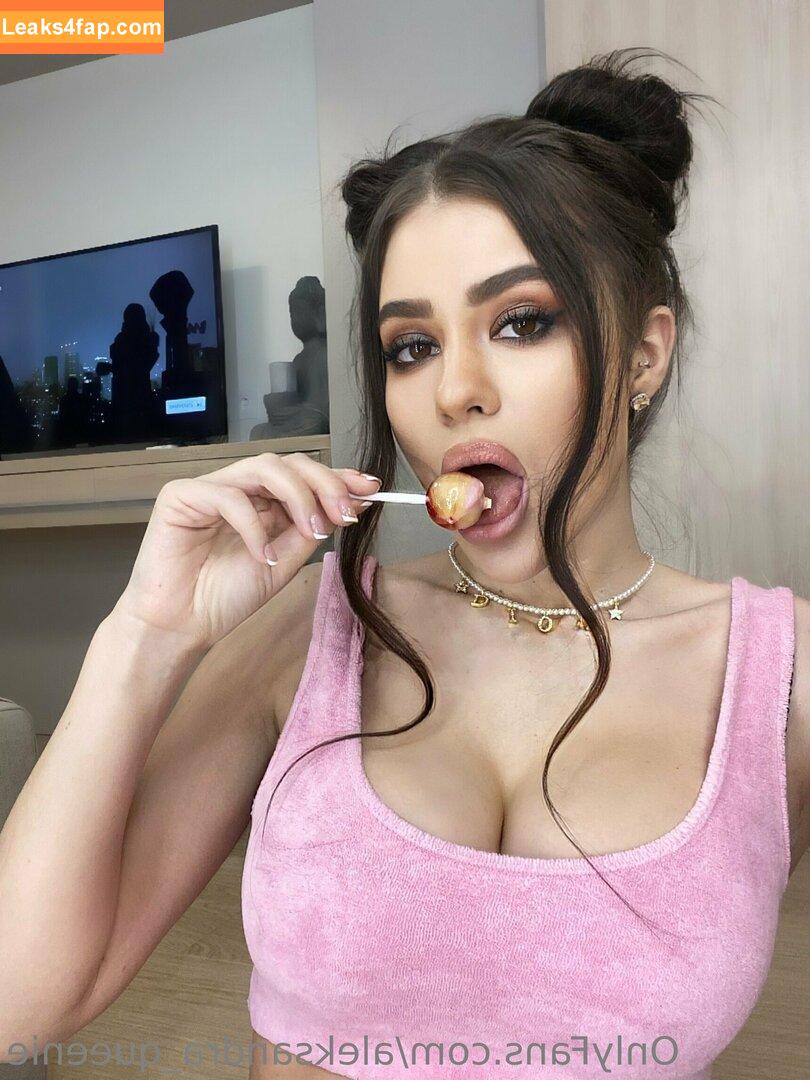 aleksandra_queenie / aleksandraa_queen_ leaked photo photo #0018