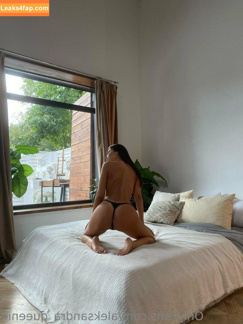 aleksandra_queenie / aleksandraa_queen_ leaked photo photo #0028