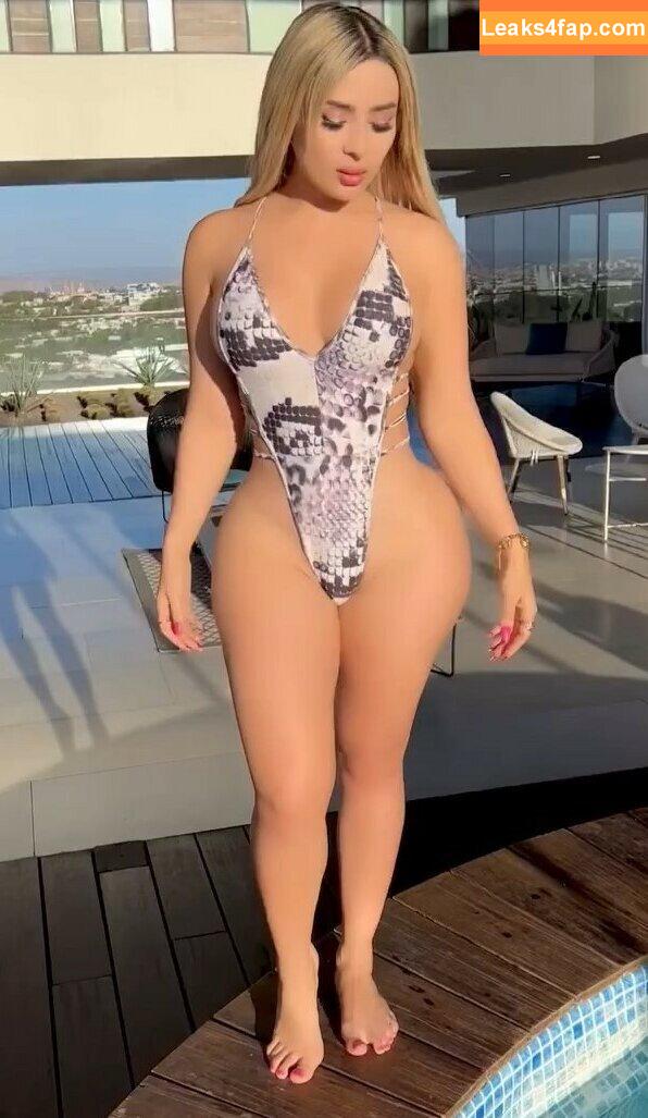 Alemia Rojas / alemia.solofans leaked photo photo #0077