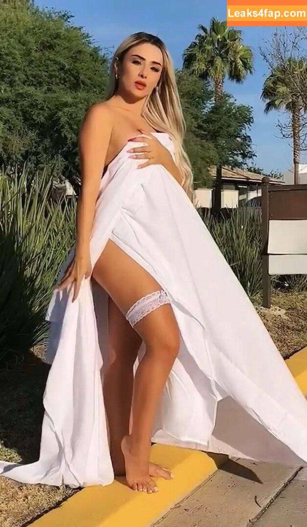 Alemia Rojas / alemia.solofans leaked photo photo #0160