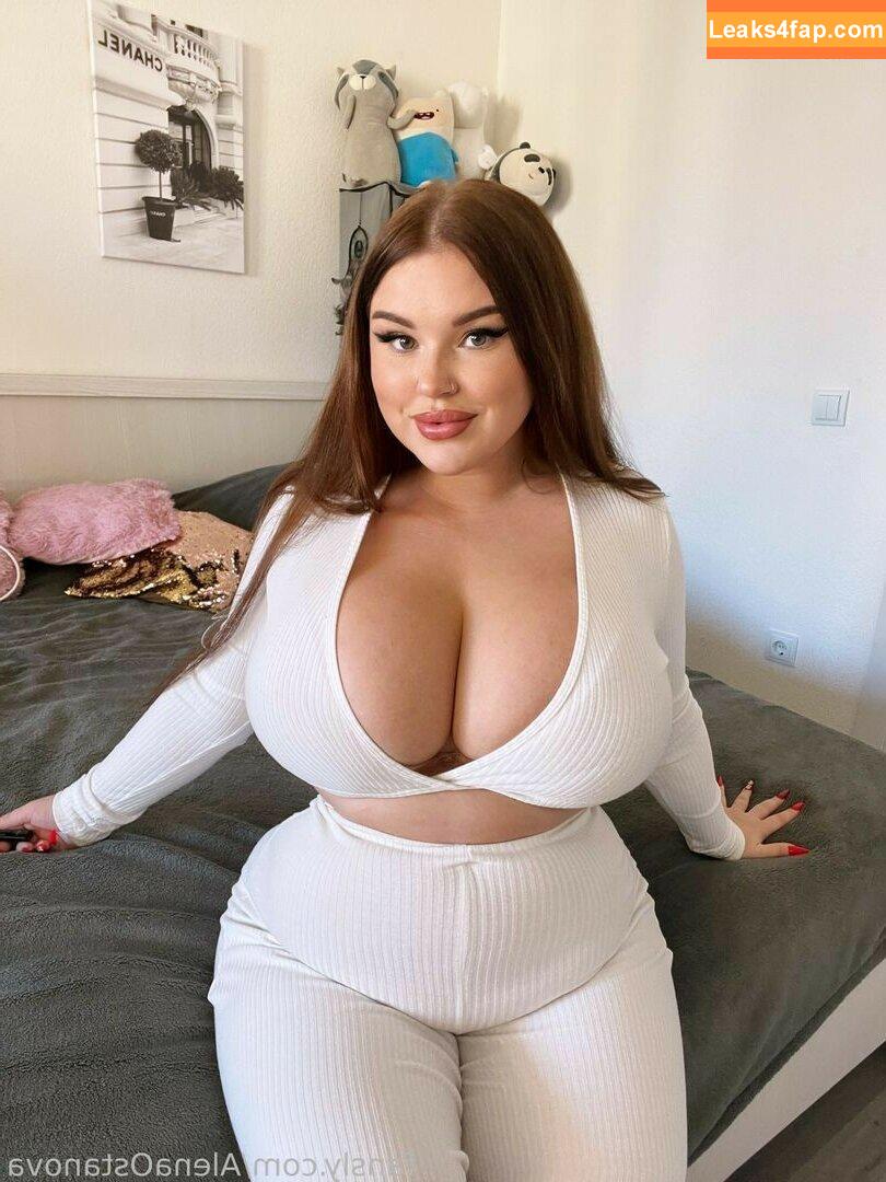 Alena Ostanova / Alenaost / ostanovaalena / that_same_alena слитое фото фото #0025