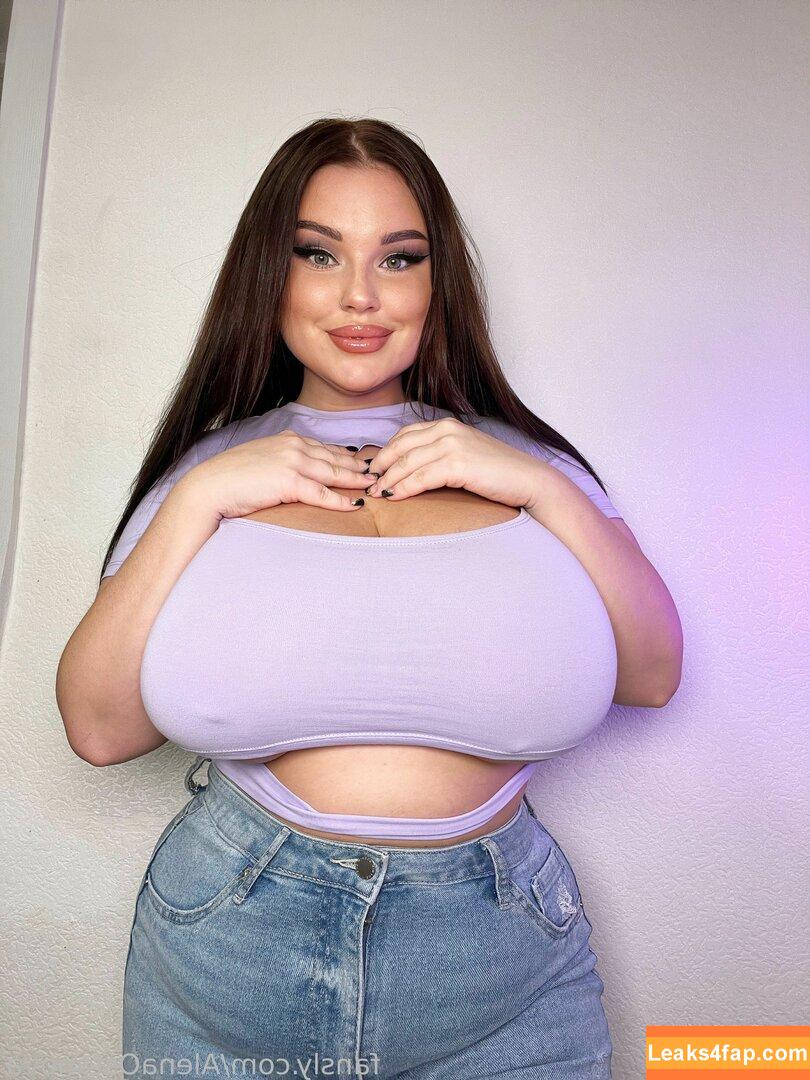 Alena Ostanova / Alenaost / ostanovaalena / that_same_alena слитое фото фото #0252