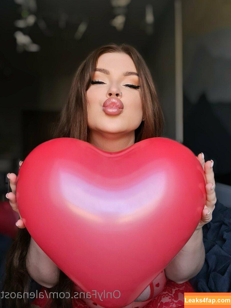 Alena Ostanova / Alenaost / ostanovaalena / that_same_alena слитое фото фото #0377