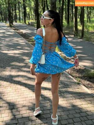 Alena Sayhii photo #0016