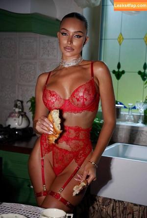 Alena Shatskaya photo #0198