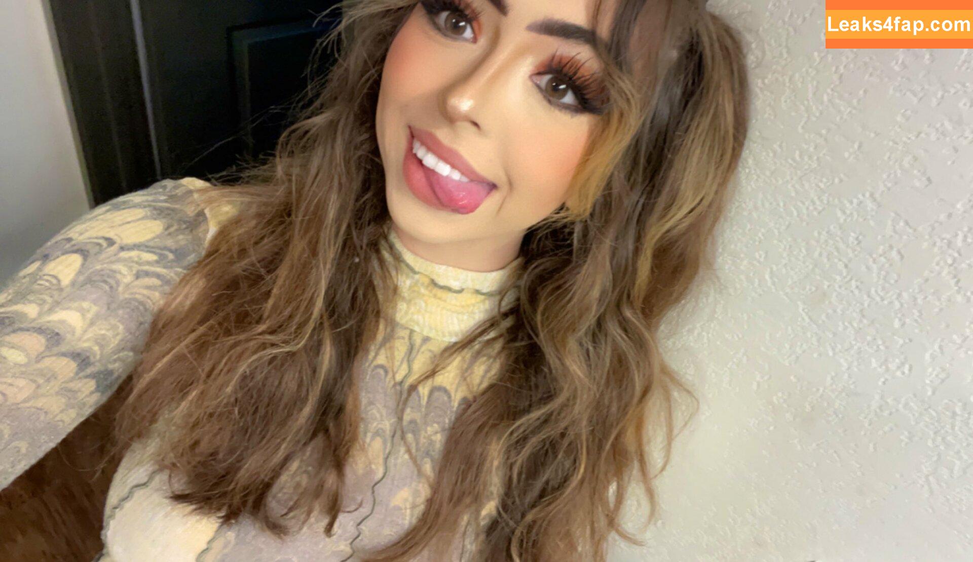 alenalovesxo / 0xAlena leaked photo photo #0010