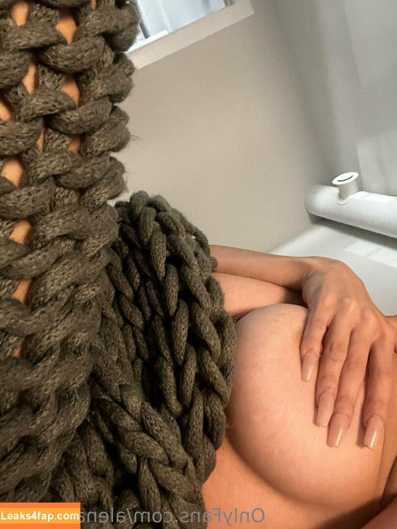 alenalovesxo / 0xAlena leaked photo photo #0146