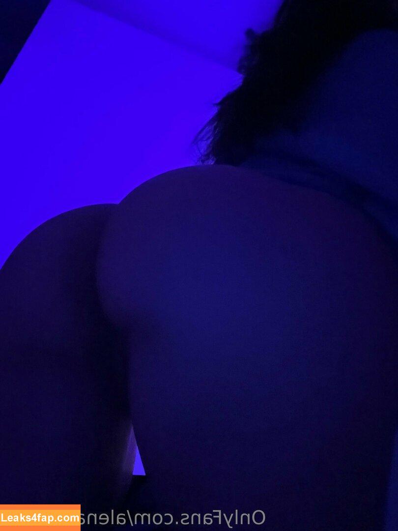 alenalovesxo / 0xAlena leaked photo photo #0213