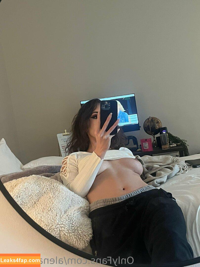 alenalovesxo / 0xAlena leaked photo photo #0225