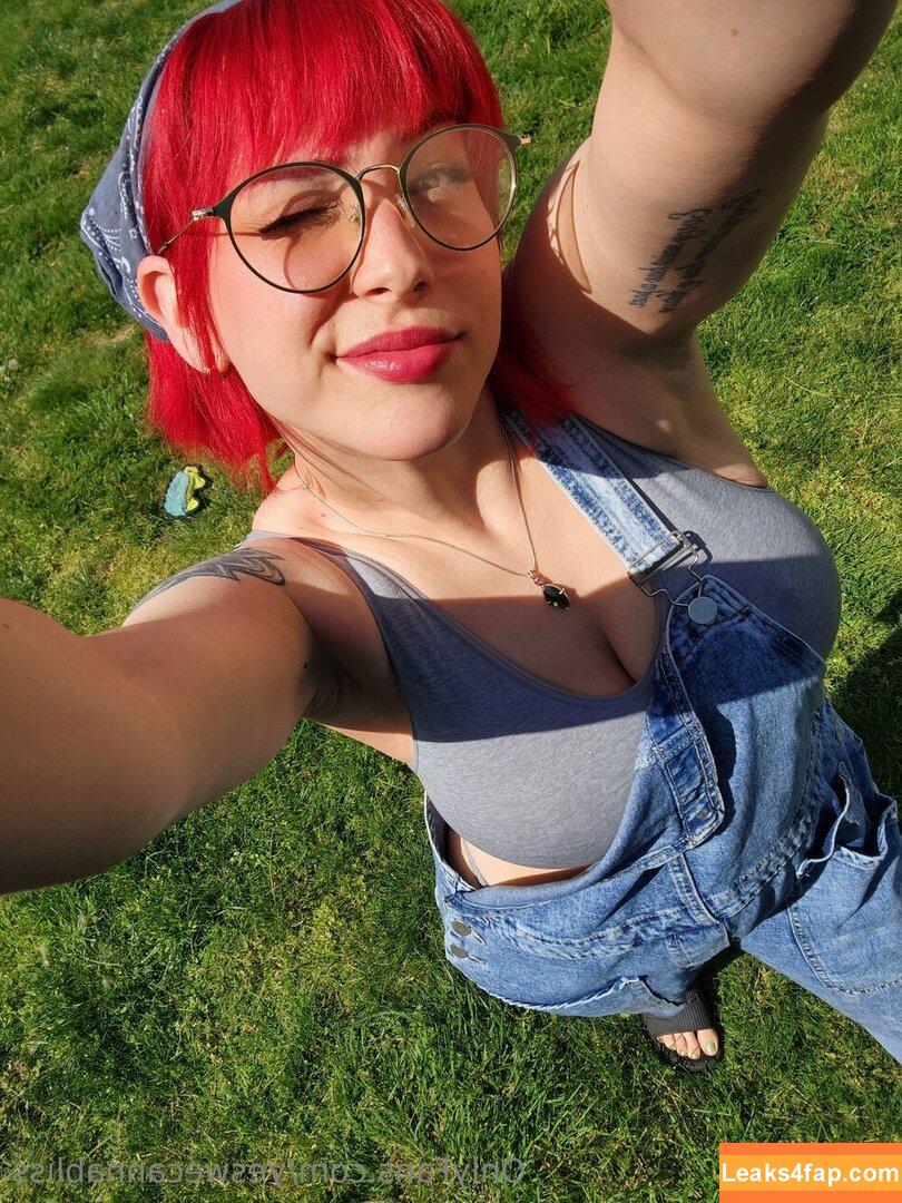 Alesa / Skydoesminecraft ex-girlfriend / heitsmissa / heyitsmissa leaked photo photo #0062