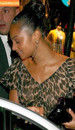 Alesha Dixon photo #0060