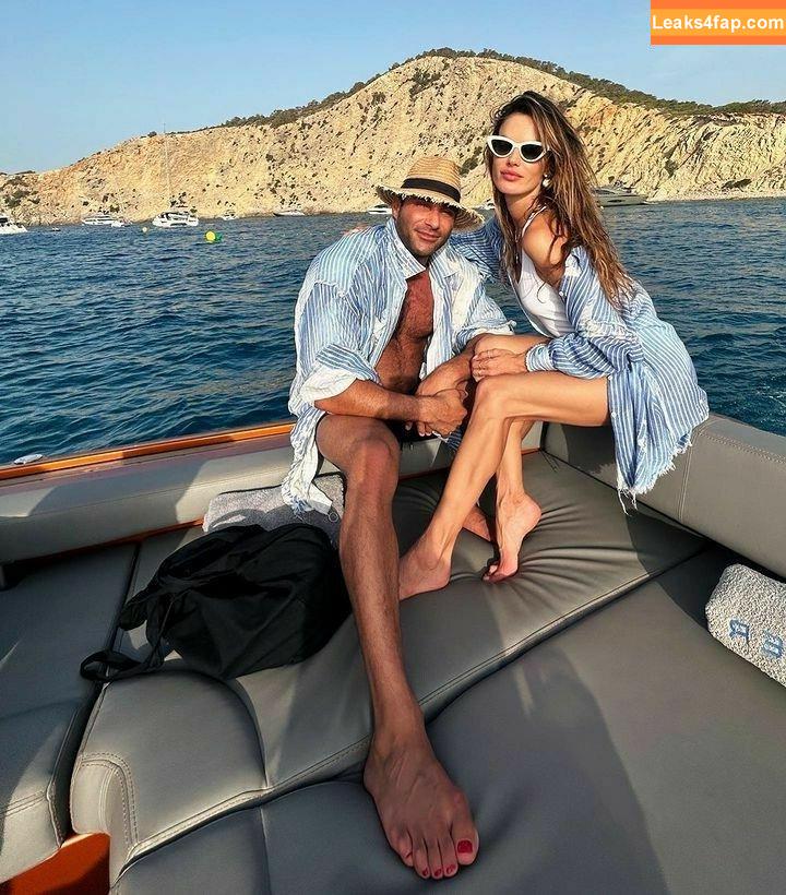 Alessandra Ambrosio / Alessandra / aleambrosio / alelovesanja / alessandraambrosio / https: leaked photo photo #0378