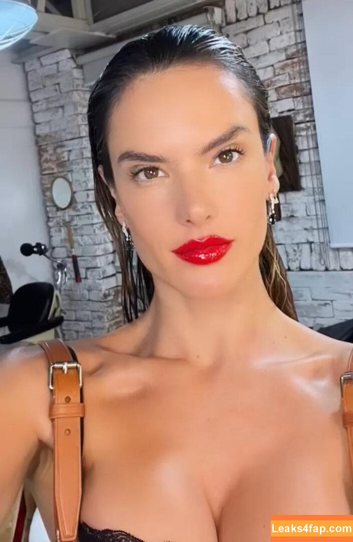 Alessandra Ambrosio / Alessandra / aleambrosio / alelovesanja / alessandraambrosio / https: leaked photo photo #0448