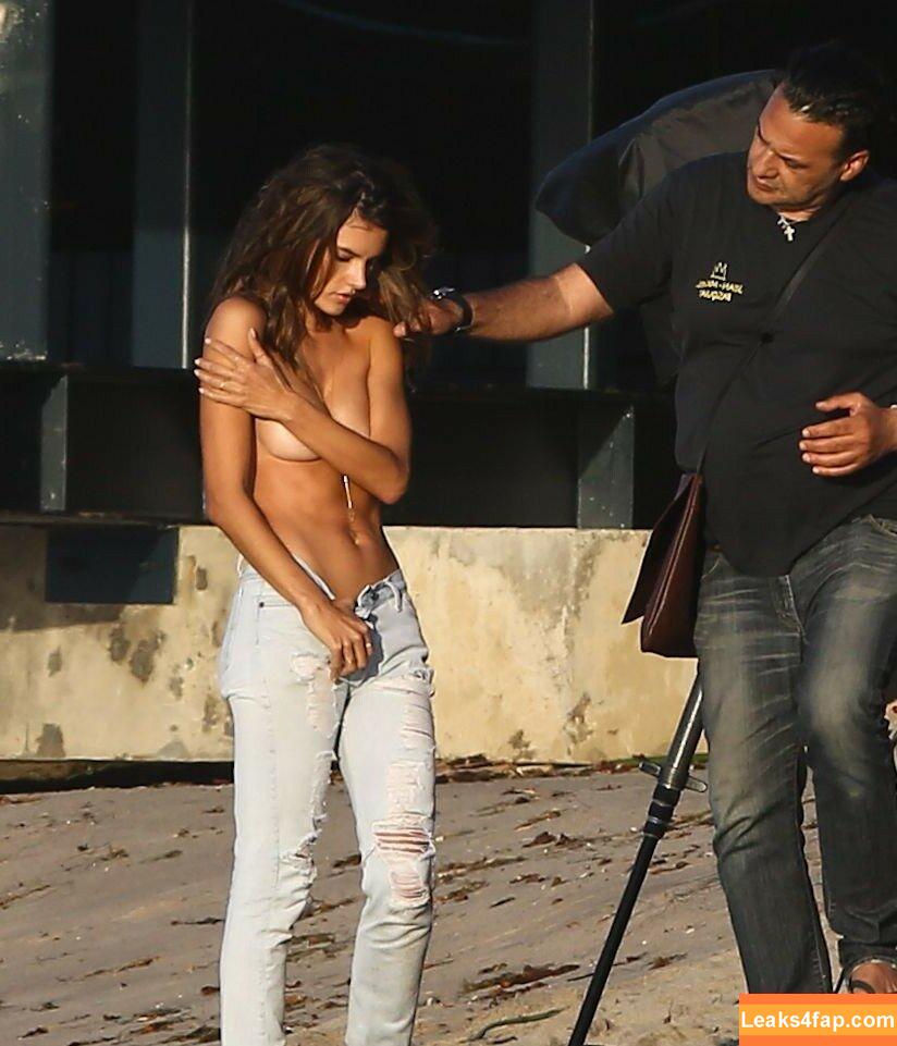 Alessandra Ambrosio / aleambrosio / alelovesanja / alessandraambrosio leaked photo photo #0796
