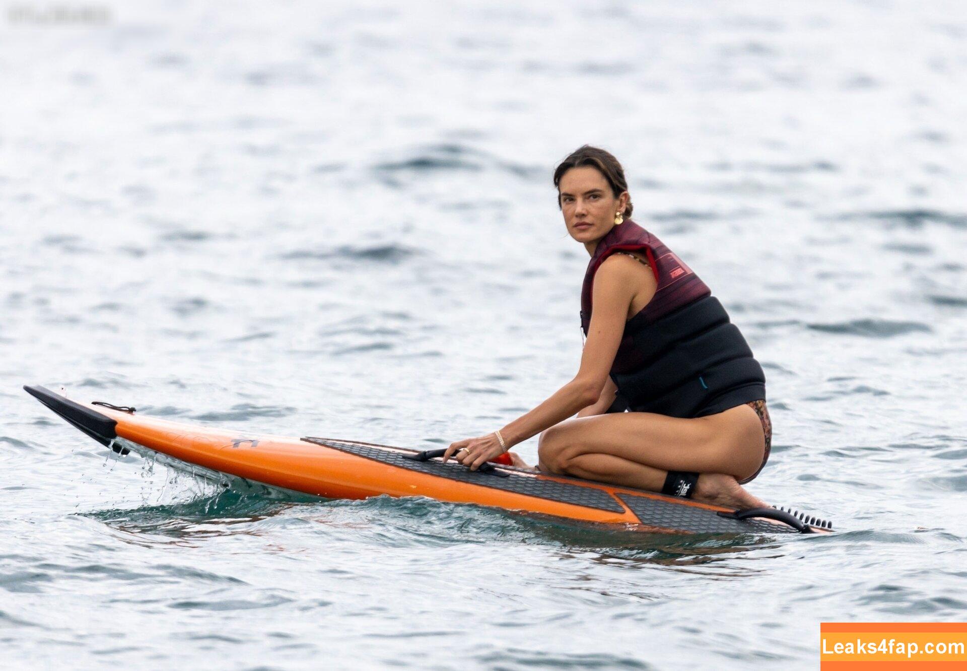 Alessandra Ambrosio / aleambrosio / alelovesanja / alessandraambrosio leaked photo photo #0991
