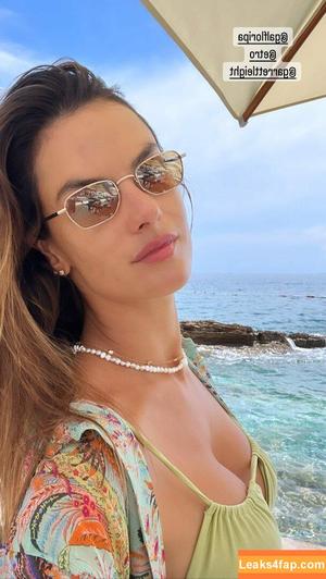 Alessandra Ambrosio photo #0017