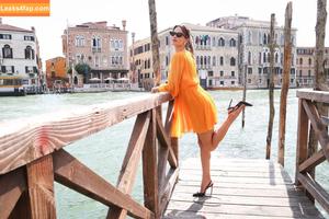 Alessandra Ambrosio photo #0039