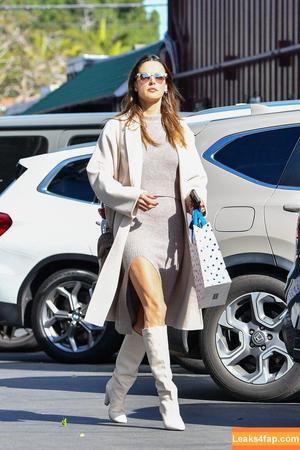 Alessandra Ambrosio photo #0140