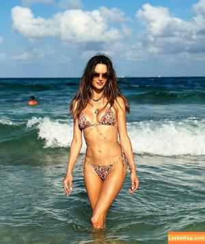 Alessandra Ambrosio photo #0336