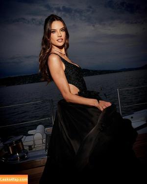 Alessandra Ambrosio photo #0355