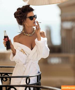 Alessandra Ambrosio photo #0713