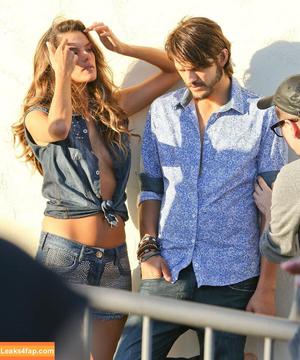 Alessandra Ambrosio photo #0734
