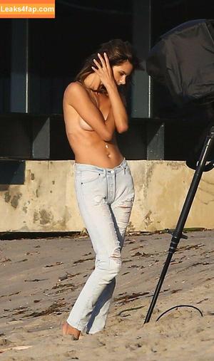 Alessandra Ambrosio photo #0815