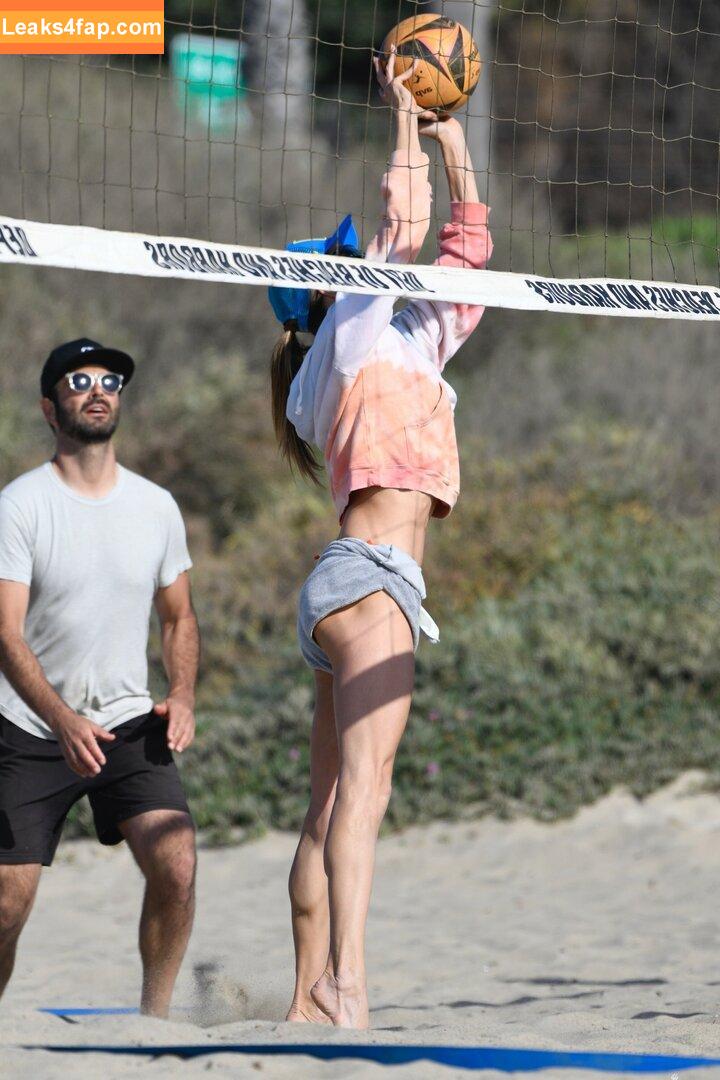 Alessandra Ambrosio / aleambrosio / alelovesanja / alessandraambrosio leaked photo photo #1147