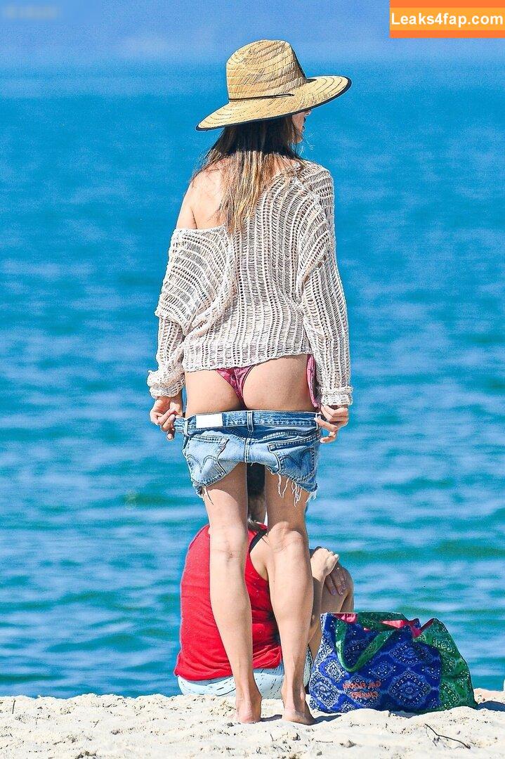 Alessandra Ambrosio / aleambrosio / alelovesanja / alessandraambrosio leaked photo photo #1249