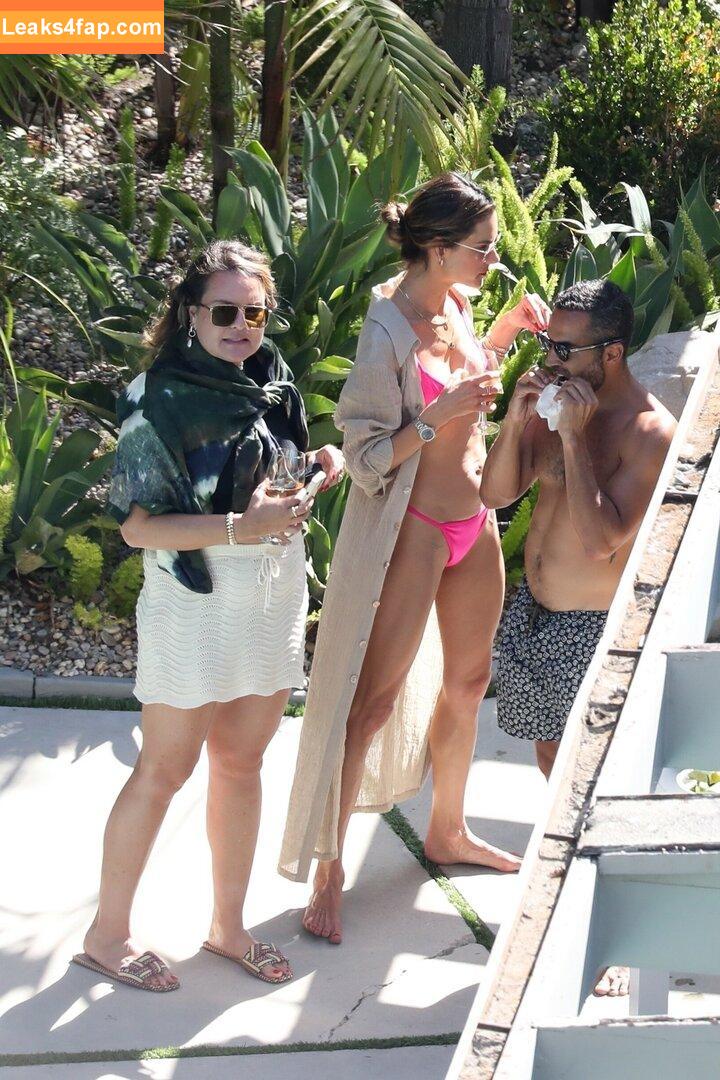 Alessandra Ambrosio / aleambrosio / alelovesanja / alessandraambrosio leaked photo photo #1327